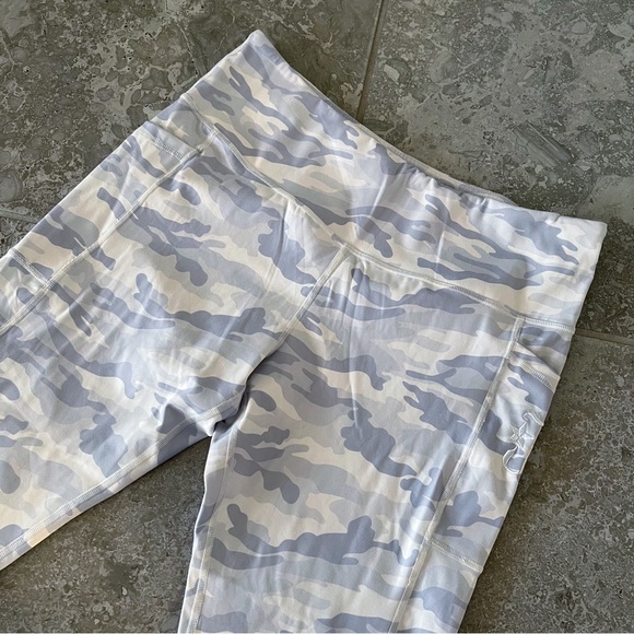 Jekyllhyde Apparel Camo Leggings in White & Grey Size XL - Picture 8 of 12